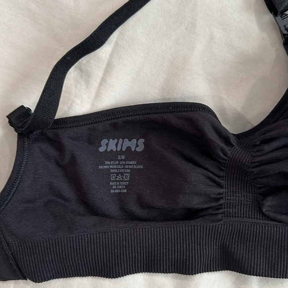 Skims nursing bra - Picture 2 of 3